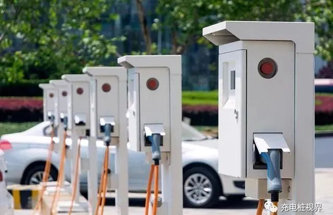 /uploads/image/2023/11/17/charging-station1.jpg charging-station1.jpg